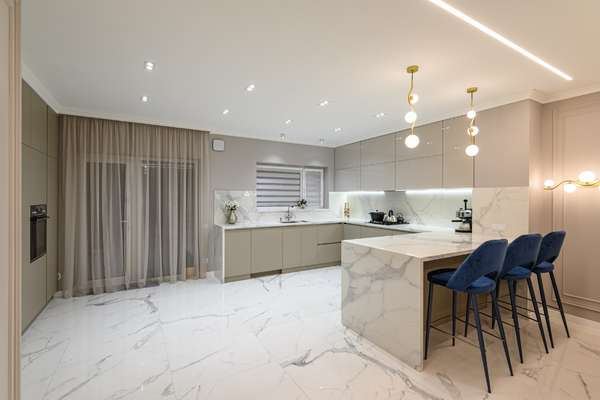 Marvelous Marbles kitchen floor