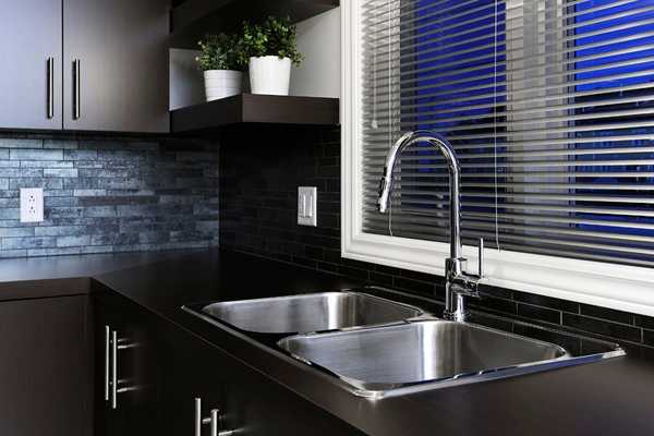 Black Kitchen Sinks