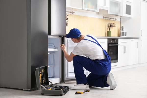  Install A Built-In Ice Maker Or Wine Fridge