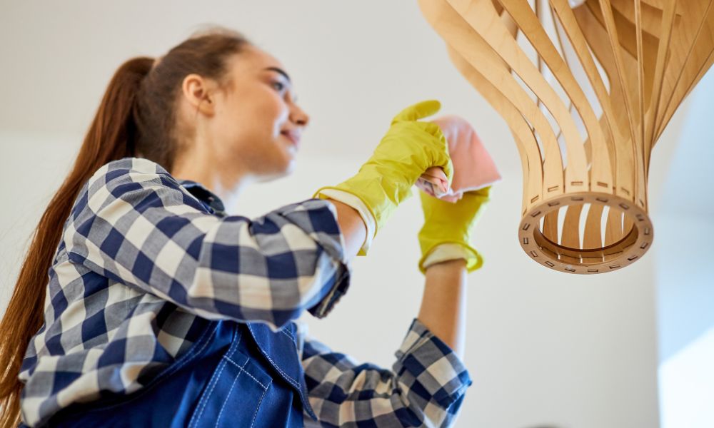 How to Clean Chandeliers on High Ceiling