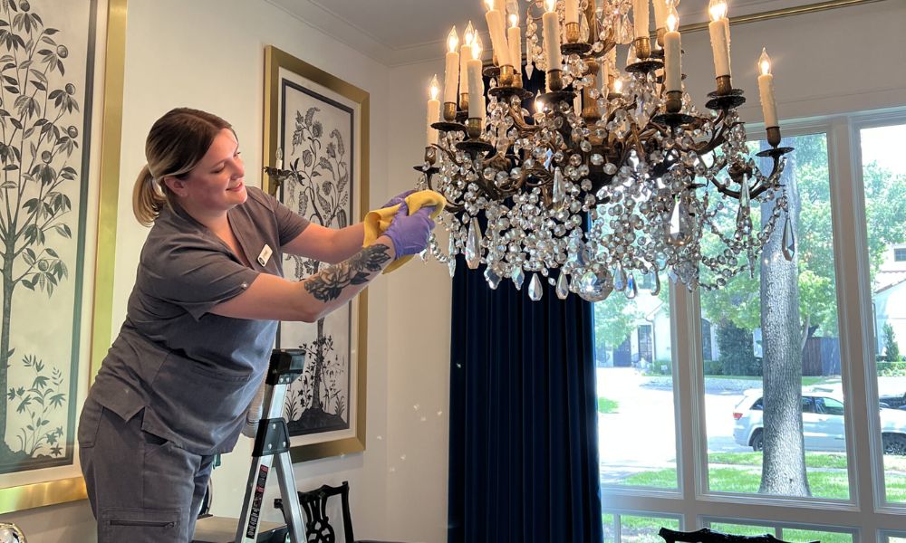 How to Clean Crystal Chandeliers Like a Professional 